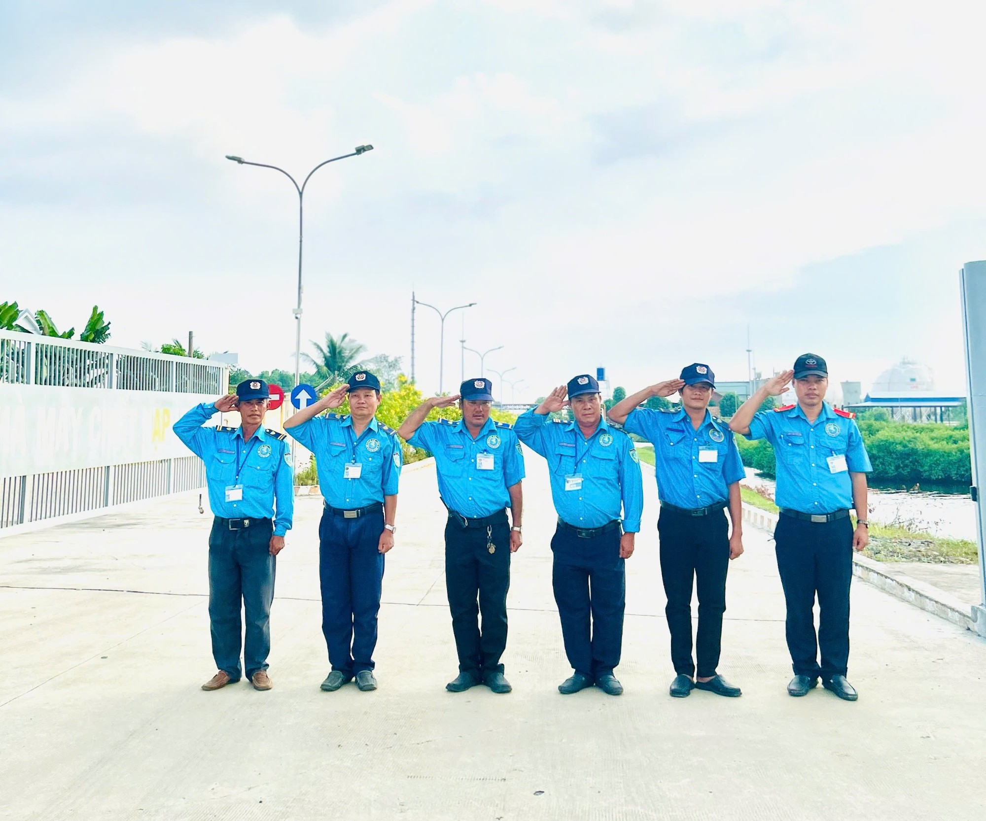 Album Đội bảo an