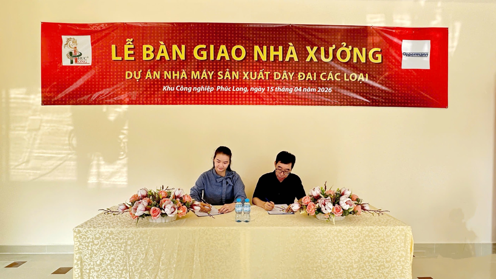 LỄ BÀN GIAO NHÀ XƯỞNG CHO THUÊ THỨ 44 TẠI KCN PHÚC LONG